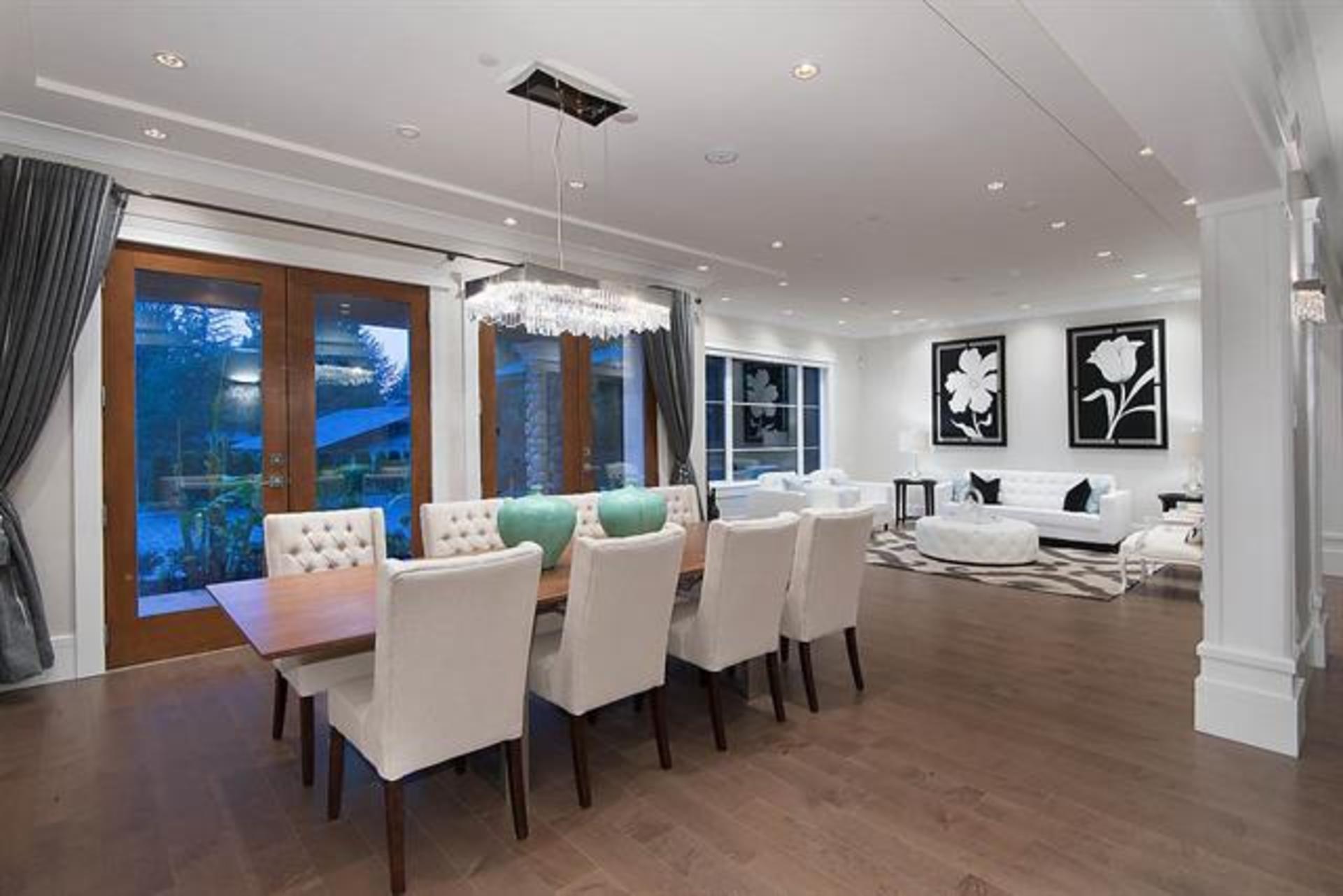 4560 Woodgreen Drive